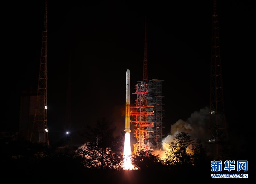 China lan?a satélite meteorológico em benefício dos países ao longo do Cintur?o e Rota