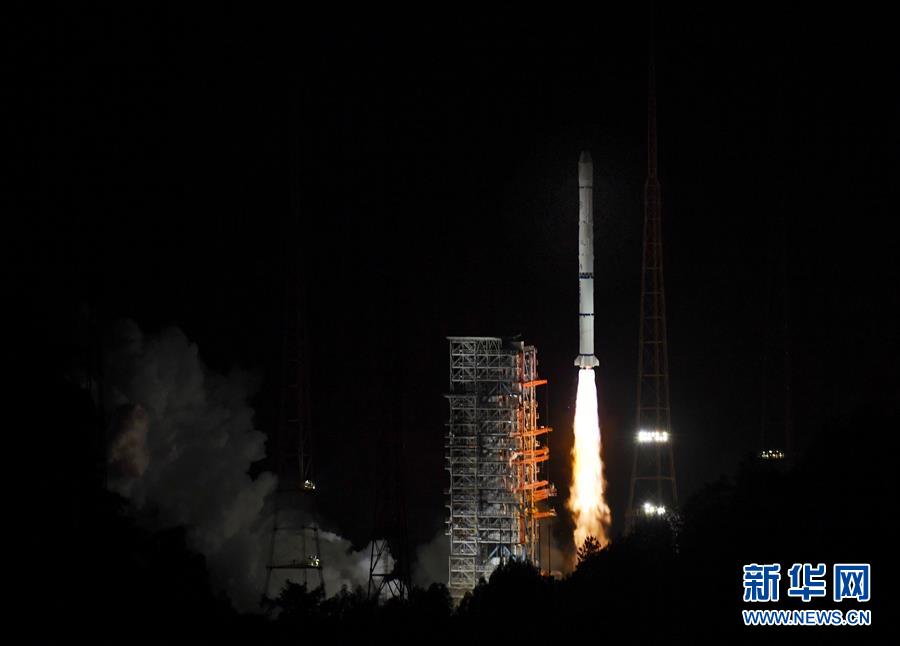 China lan?a satélite meteorológico em benefício dos países ao longo do Cintur?o e Rota