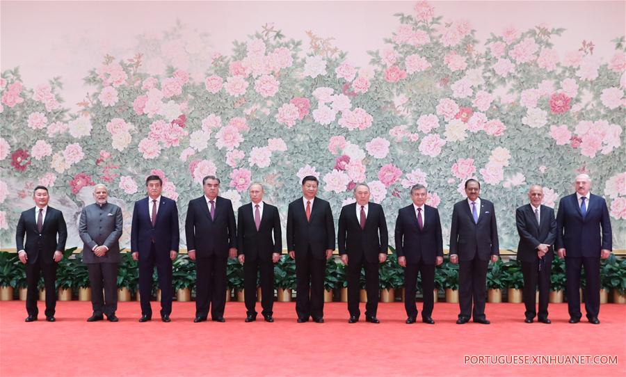 Xi Jinping dá cinco sugest?es para constru??o da comunidade de futuro compartilhado da OCS