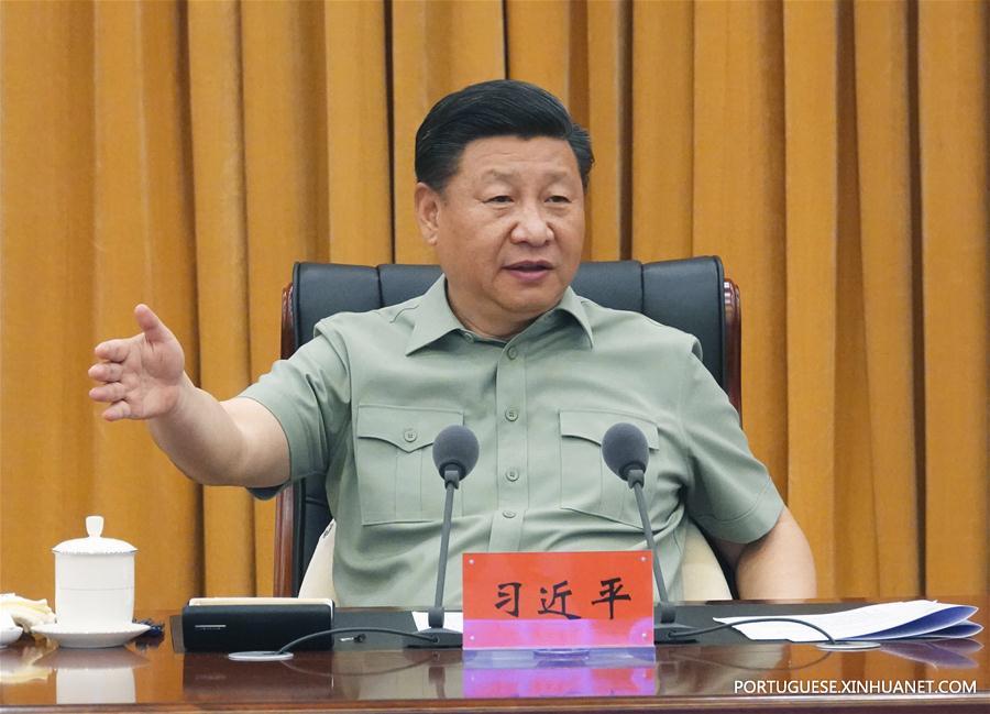 Xi Jinping assinala constru??o de for?a marítima de elite durante inspe??o à Marinha