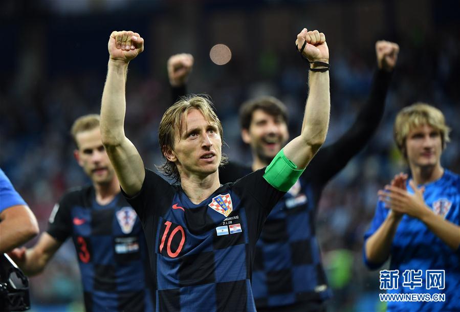 Croácia bate Argentina por 3-0 avan?ando para os oitavos