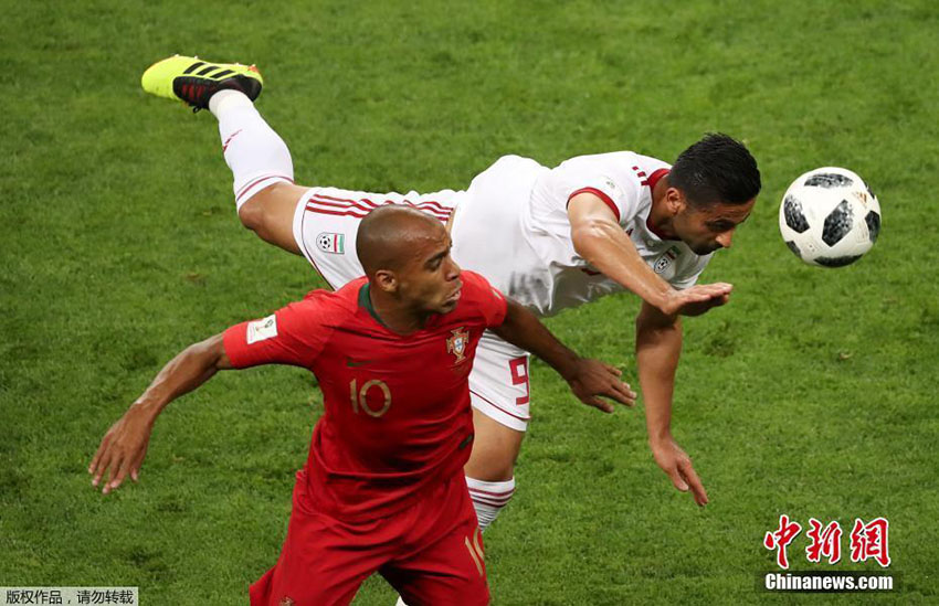 Cristiano Ronaldo falha o pênalti e Portugal empata o Ir? por 1 a 1