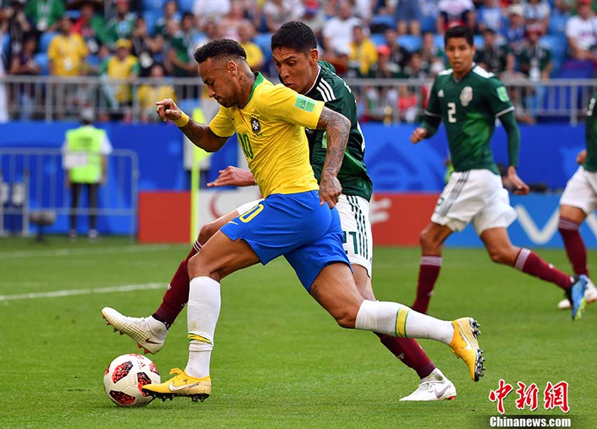Copa do Mundo: Brasil avan?a para quartas de final com golos de Neymar e Firmino