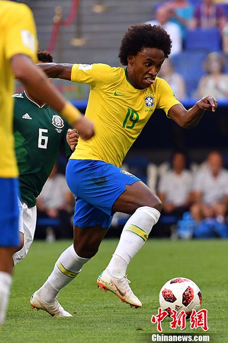 Copa do Mundo: Brasil avan?a para quartas de final com golos de Neymar e Firmino