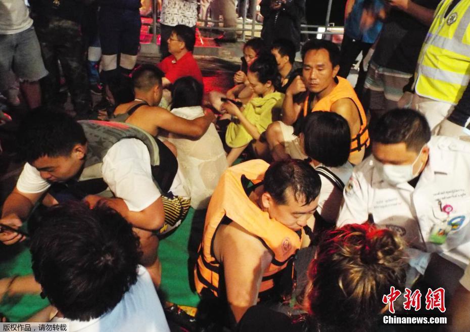 Naufrágio na Tailandia deixa um morto e 53 desaparecidos