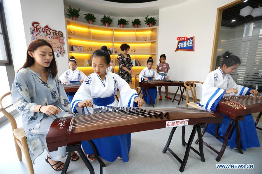 Galeria: Jovens aprendem artes tradicionais chinesas nas férias de ver?o