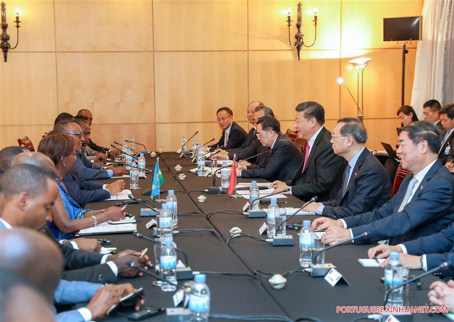 China e Ruanda prometem escrever novo capítulo em rela??es bilaterais