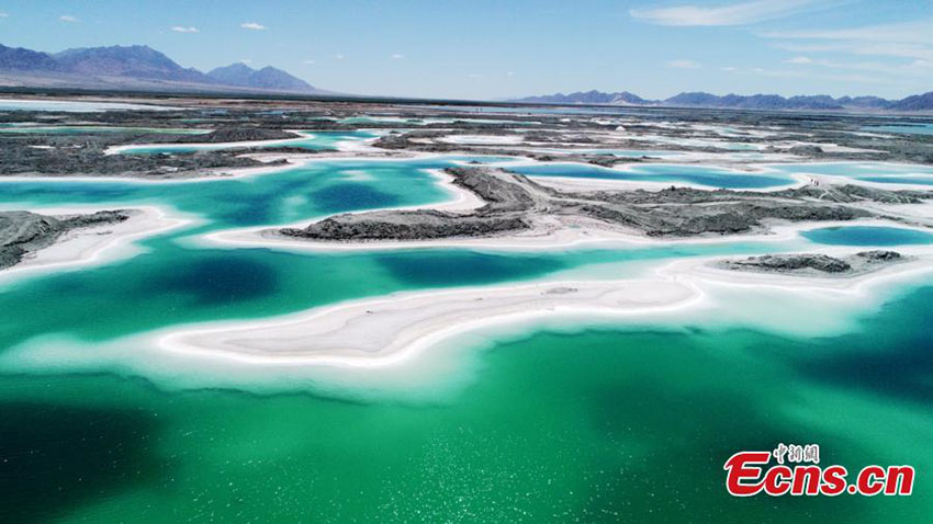 Galeria: Lago Esmeralda, uma jóia natural que decora a terra