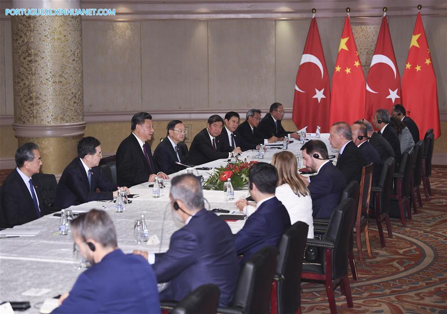 Xi e Erdogan concordam em fortalecer a coopera??o China-Turquia