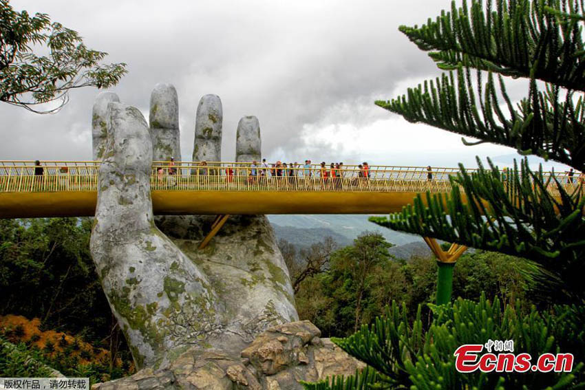 Nova ponte dourada no Vietn? sustida por “duas m?os”