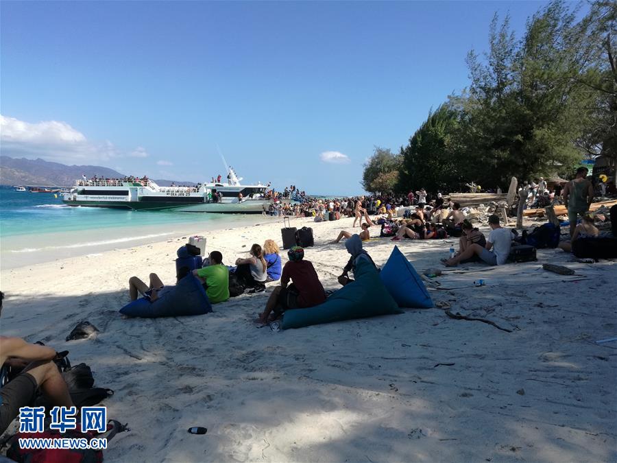 Indonésia evacua turistas afetados por terremoto