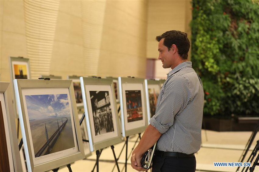 Galeria: Exibi??o fotográfica documenta êxitos da reforma econ?mica da China nos últimos 40 anos