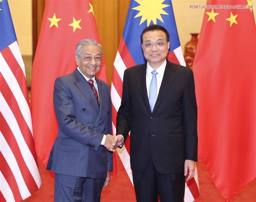 China promete elevar rela??es com Malásia para novo nível