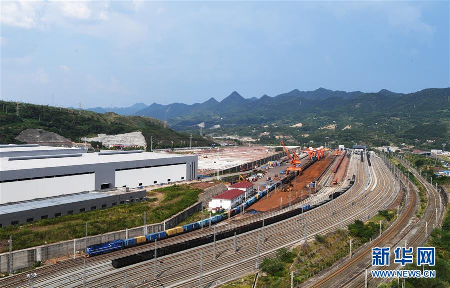Três centros de transporte marítimo garantem qualidade do desenvolvimento do Cintur?o Econ?mico do Rio Yangtzé