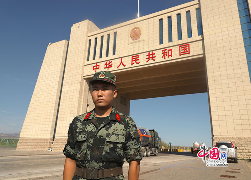 Cintur?o e Rota: Esta??o ferroviária de Alashankou, a porta de entrada na China