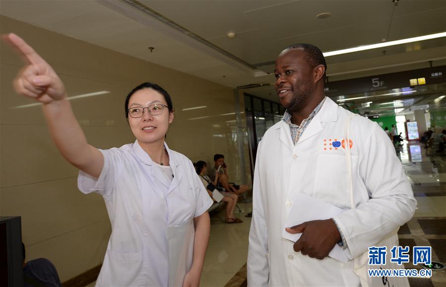Médicos do Malawi participam em treinamento profissional em Shaanxi