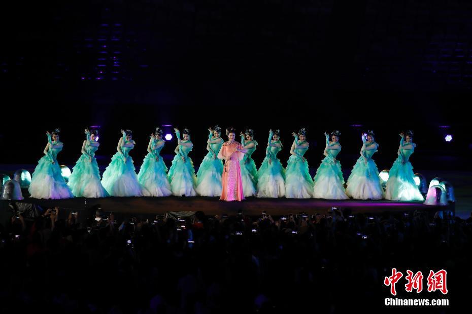 Jogos Asiáticos encerram com exibi??o do show “8 Minutos em Hangzhou”