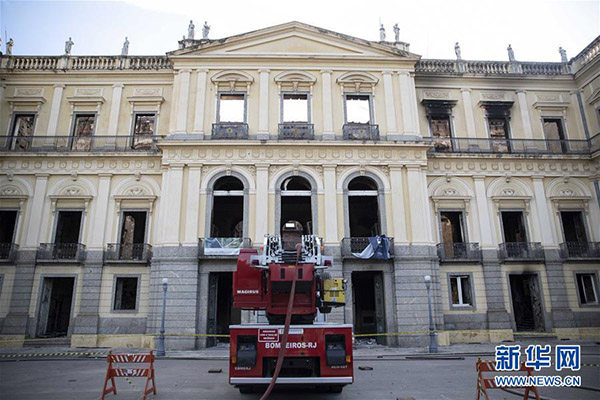 Decorrem investiga??es ao Museu Nacional do Brasil após incêndio