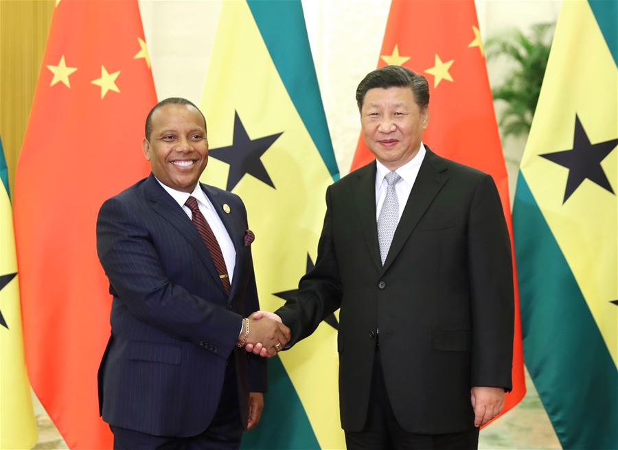 Xi reúne-se com primeiro-ministro de S?o Tomé e Príncipe