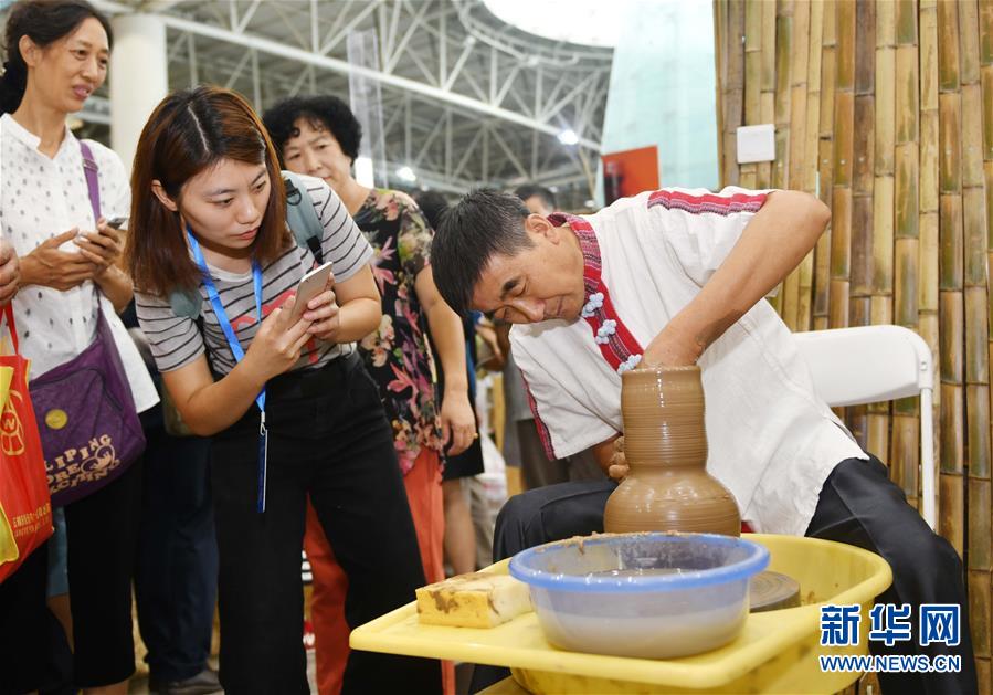 Jinan realiza 5a Expo Internacional do Património Cultural Imaterial da China