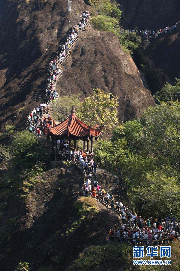 Feriado do Dia Nacional come?a com grande crescimento no turismo