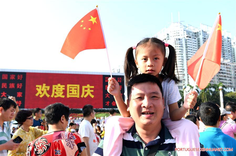 Chineses comemoram Dia Nacional com diversas atividades