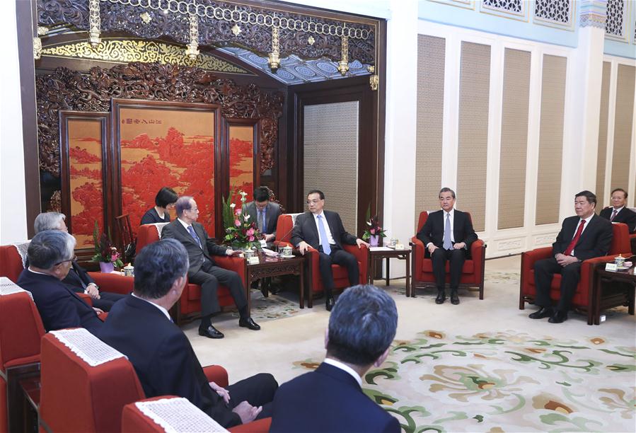 Premiê chinês pede esfor?os conjuntos para melhorar la?os China-Jap?o