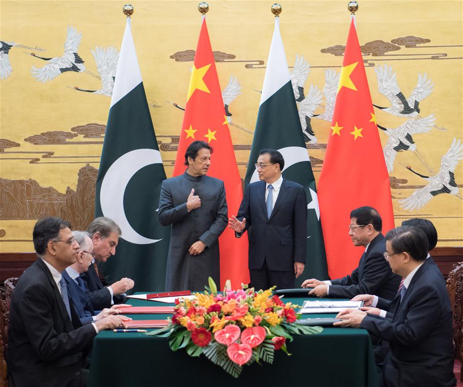 China visa la?os mais estreitos com o Paquist?o