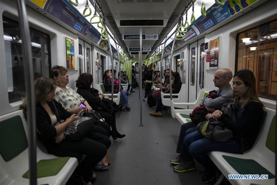 Trens construídos da China refor?am rede de transportes de Buenos Aires