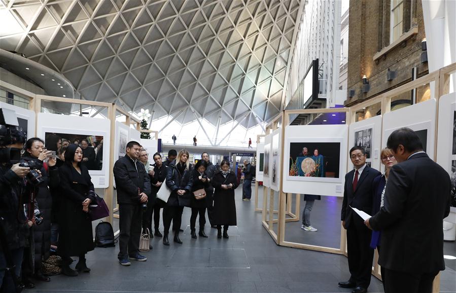 Exposi??o fotográfica em Londres comemora 40 anos da reforma e abertura da China