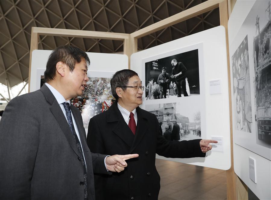 Exposi??o fotográfica em Londres comemora 40 anos da reforma e abertura da China
