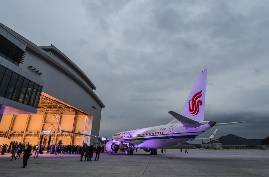 Fábrica da Boeing na China entrega seu primeiro avi?o