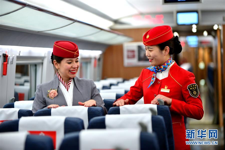 Xi’an: Tripula??o de trem-bala chinês irá contar com membros estrangeiros durante período do Festival da Primavera