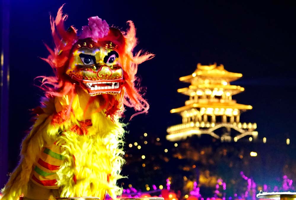 Pessoas?celebraram?Festival?das?Lanternas?na?China