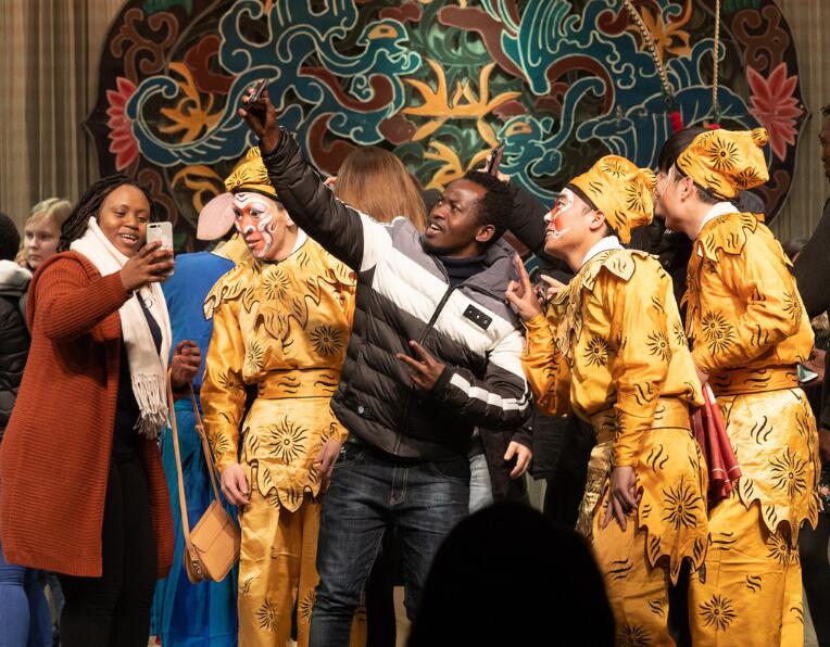 ópera?tradicional?chinesa?inspira?estudantes?estrangeiros

