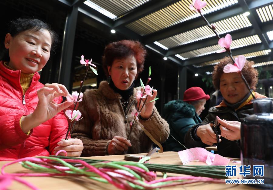 China adere às comemora??es do Dia Internacional da Mulher