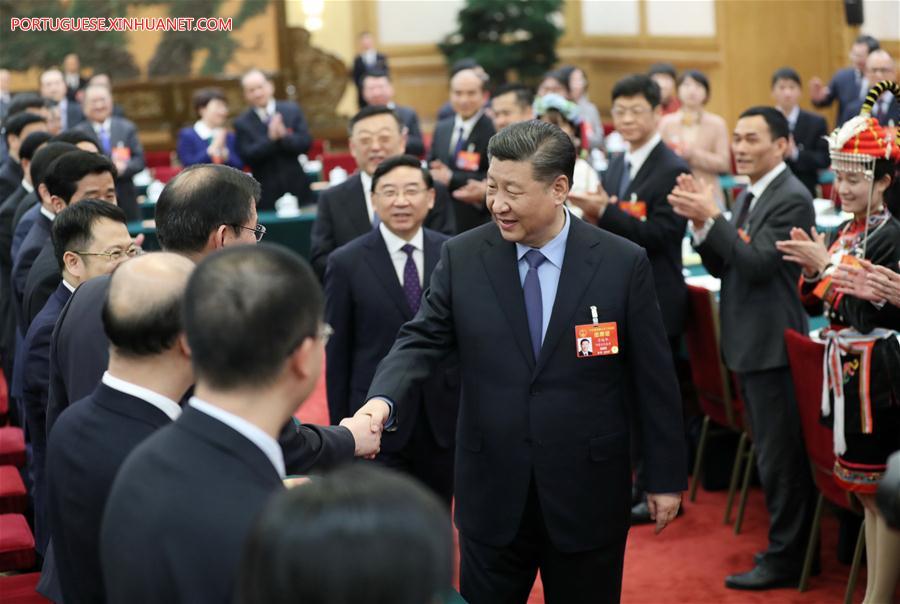 Xi participa de delibera??o com deputados de Fujian na sess?o legislativa anual