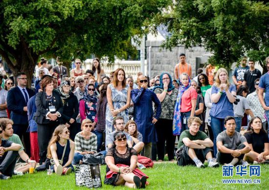 Nova Zelandia faz minuto de silêncio para chorar as vítimas do massacre de Christchurch