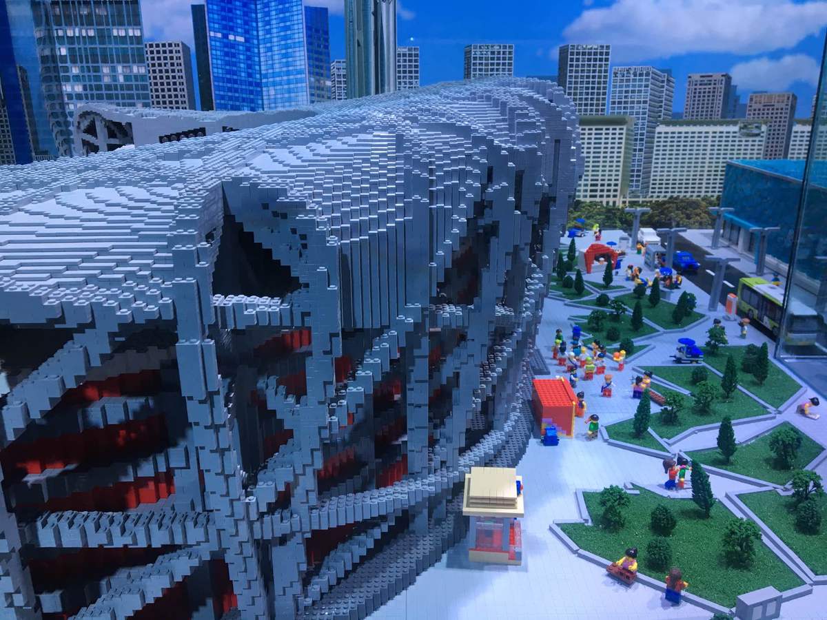 “Legolandia” apresenta miniatura de Beijing
