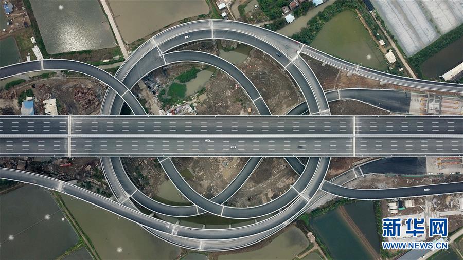 China: primeira ponte abrangida com sinal 5G aberto ao transito