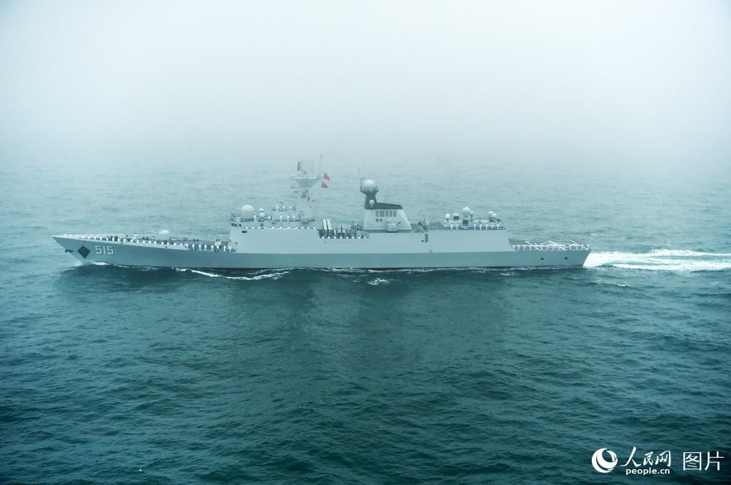 Galeria: Navios no desfile naval do 70o Aniversário da Marinha do ELP