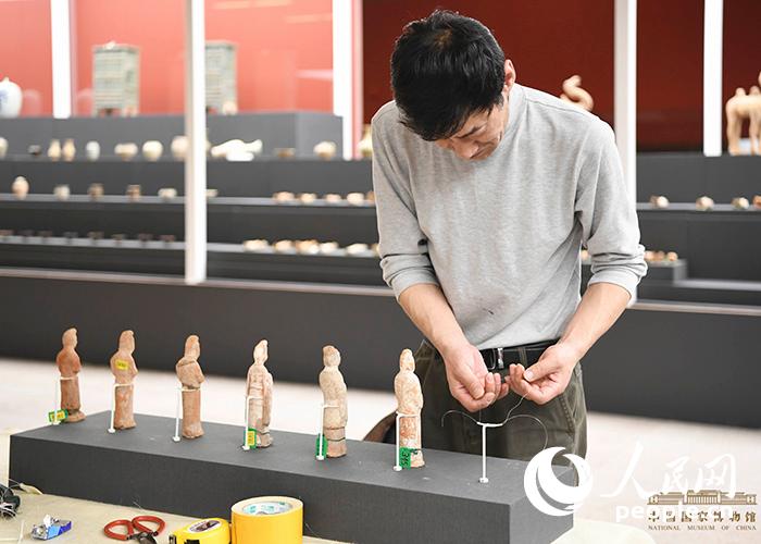 China: relíquias culturais devolvidas pela Itália em exibi??o no museu nacional