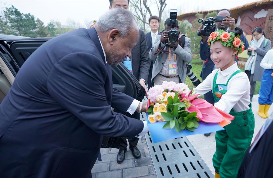 Galeria:Xi e líderes estrangeiros visitam Exposi??o Internacional de Horticultura