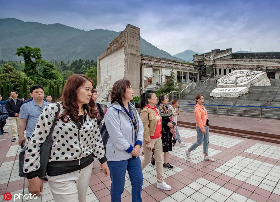 China realiza cerim?nia em homenagem as vítimas do terremoto de Wenchuan