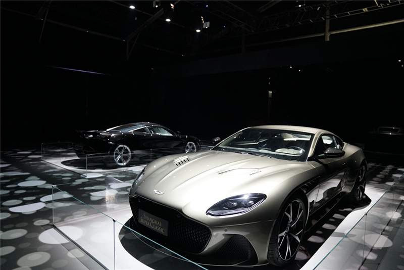 Galeria: Carros clássicos exibidos na exposi??o de Shanghai Super Classic