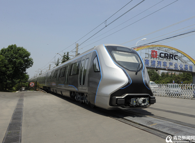 Metr? feito de fibra de carbono completa teste com sucesso em Qingdao