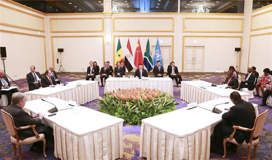Xi apresenta proposta de 3 pontos sobre desenvolvimento de rela??es China-áfrica