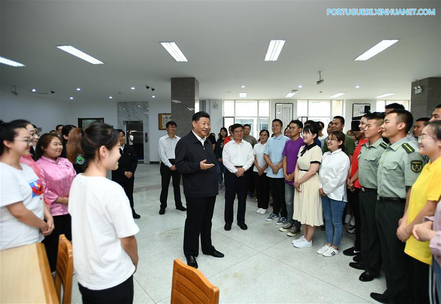 Xi destaca desenvolvimento concentrado no povo em inspe??o à Mongólia Interior