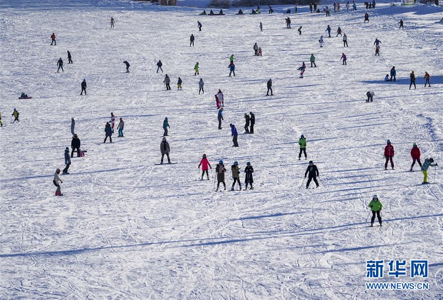 Xinjiang recebe mais de 75 milh?es de turistas no primeiro semestre