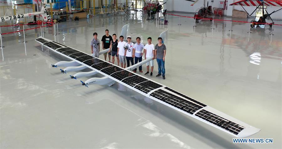 Aeronave n?o tripulada movida a energia solar de fabrico chinês faz voo inaugural